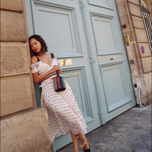 Romantic dress - Picture 2 of 7